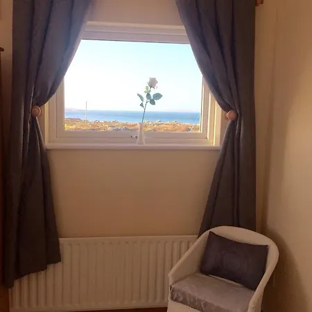 Atlantic Wave House Couette-café Carna